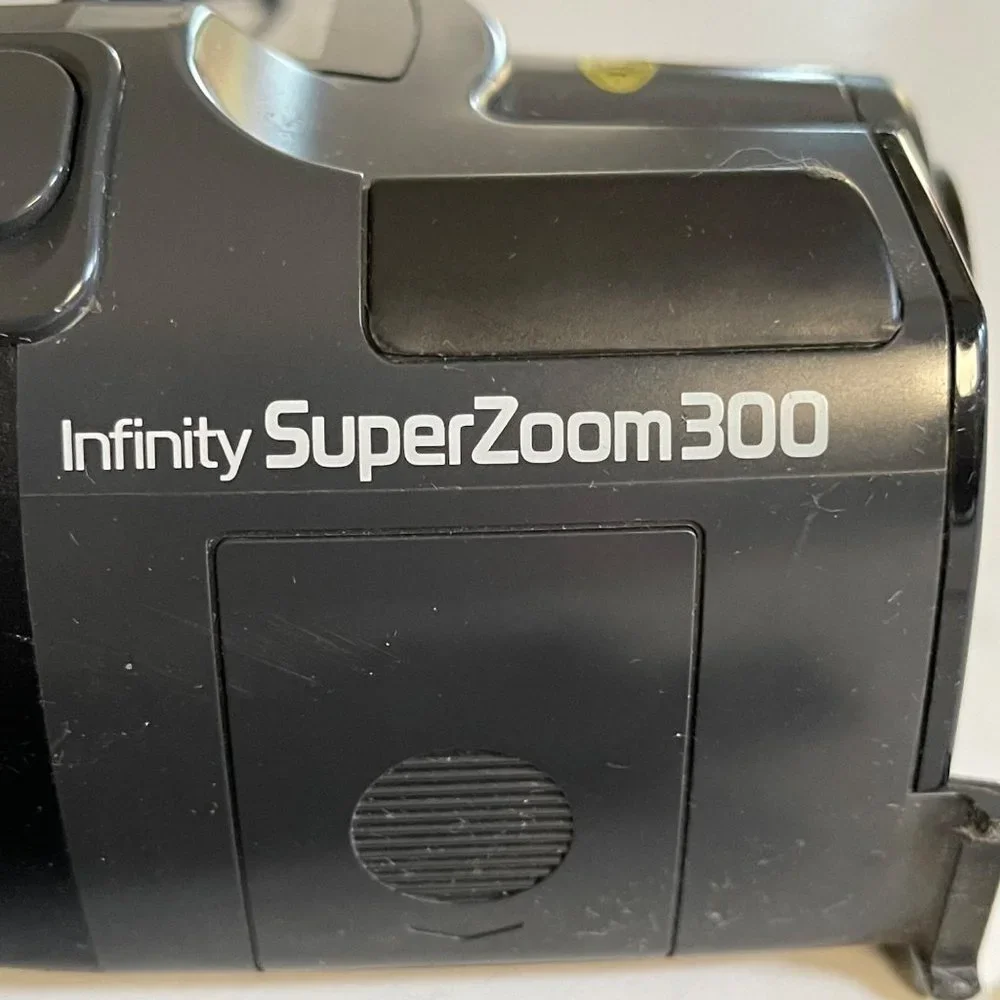 Olympus Infinity Super Zoom 300 35mm auto focus camera case manual FLAW